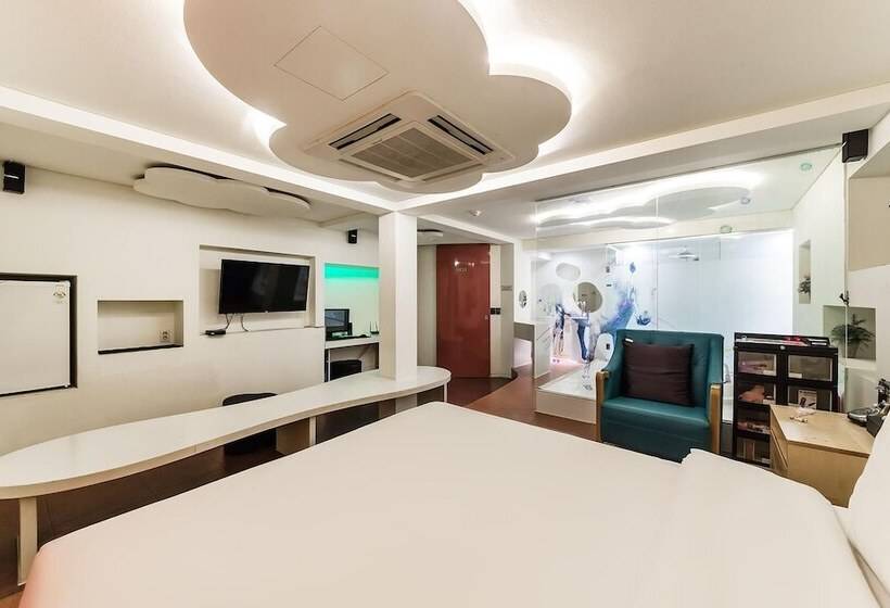 فندق على الطريق Hanam Lucy