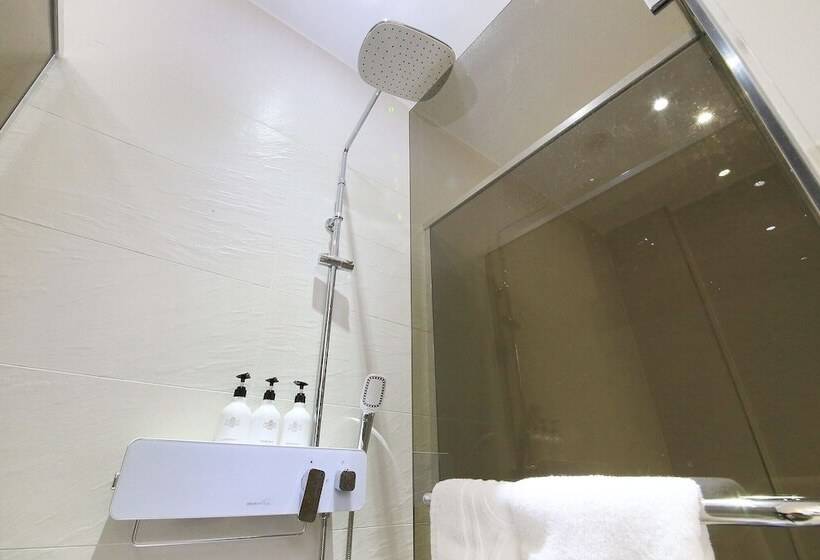 Motell Indeokwon Brownstone