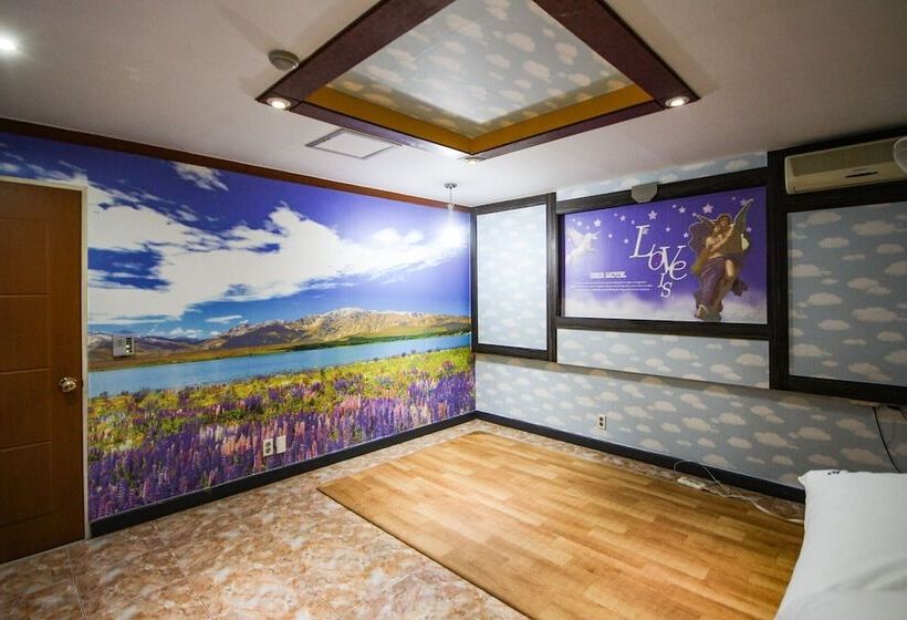 Motel Jeonju Uadong Urban Stay