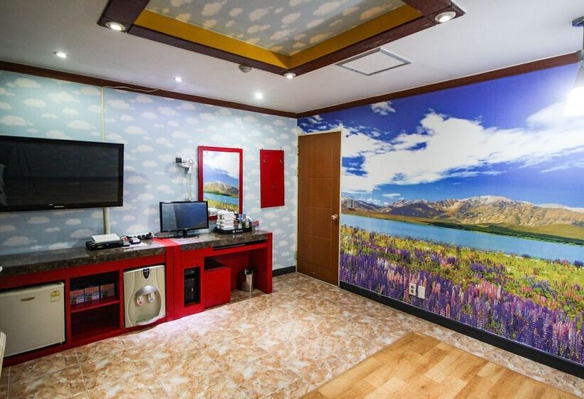 Motel Jeonju Uadong Urban Stay