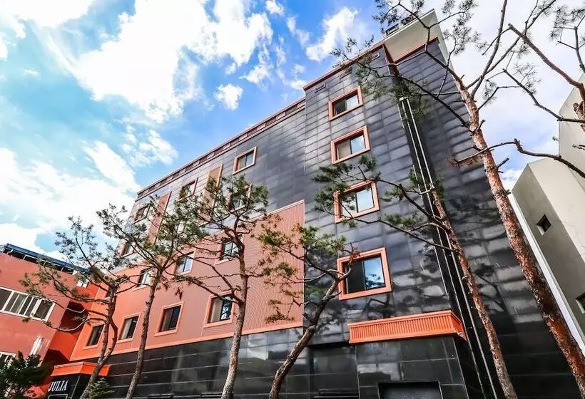 Motelli Julia Hongsung