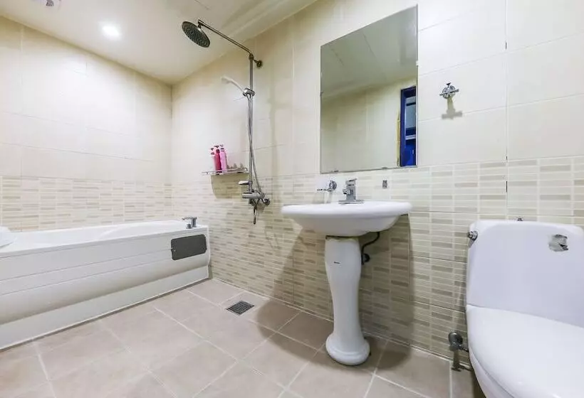 Motelli Julia Hongsung