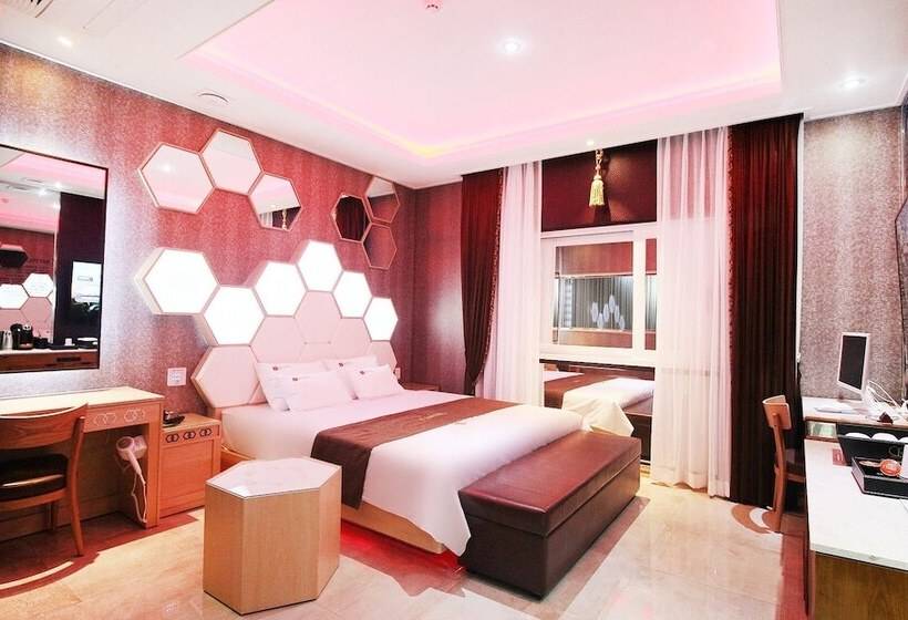 Motel Mungyeong Myeongpum Hotel Geonilla