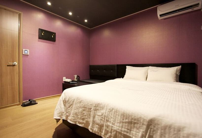 Motel Seongnam Chocolate Drive In