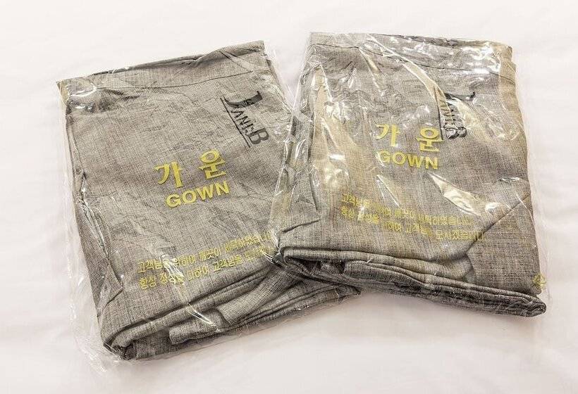 Motel Suwon Johnny B