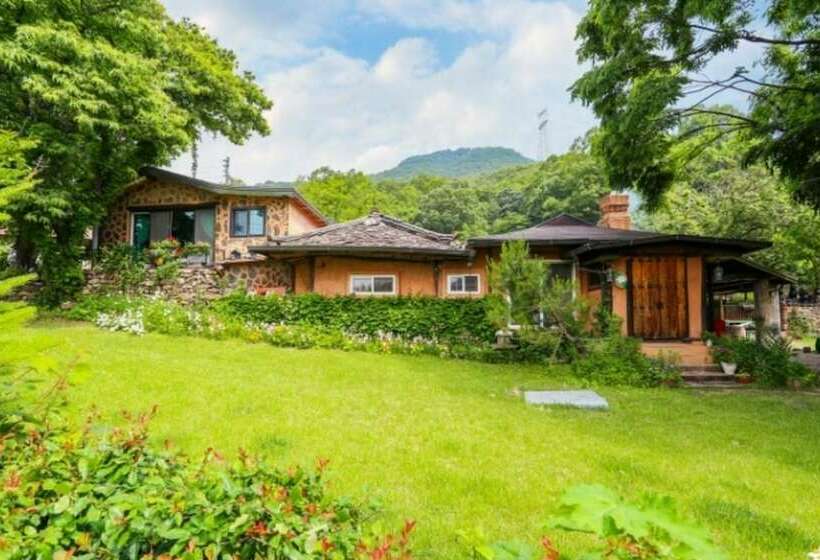 Pensiune Yangpyeong Yangshui Renovation Tile