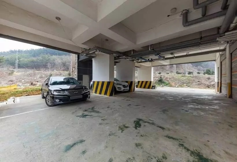 Taean Shinjindo Beach Condo Motel