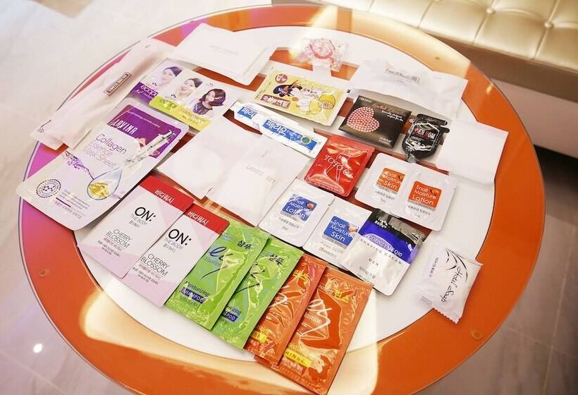 Yesan Orange Tomato Self Checkin Motel