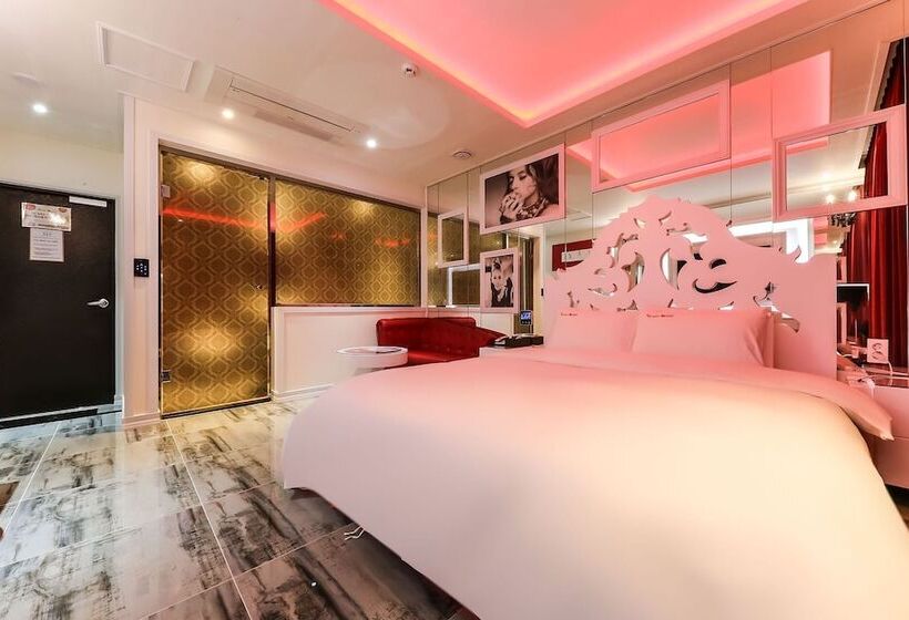 Yesan Orange Tomato Self Checkin Motel