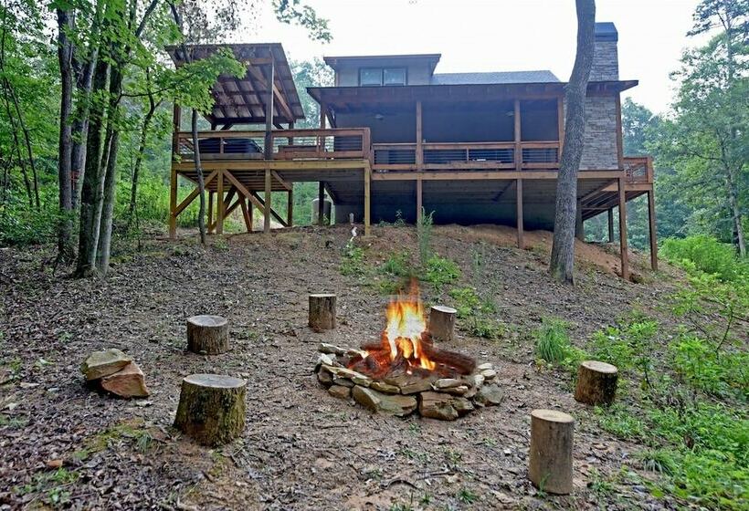 Chic On The Creek  Blue Ridge