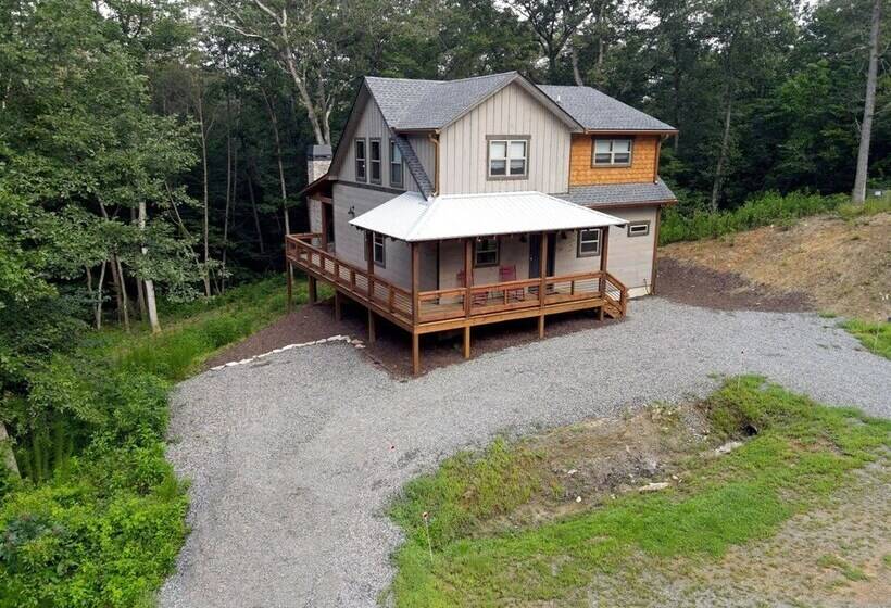 Chic On The Creek  Blue Ridge