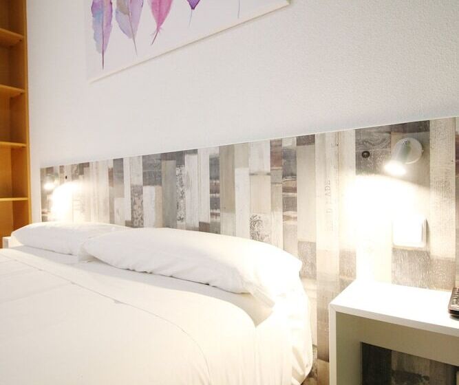 فندق فئة نجمة واحدة Aralso Santa Isabel