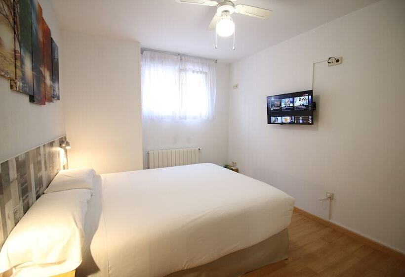 فندق فئة نجمة واحدة Aralso Santa Isabel