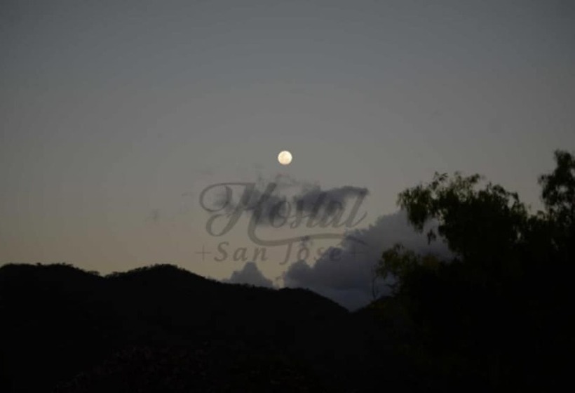 Hostal San Jose Hostel