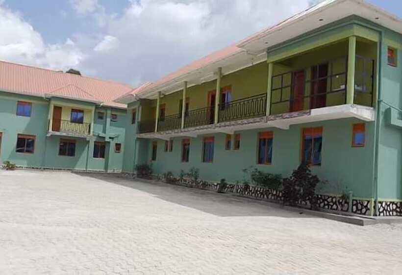 Forest Breeze Hotel Mbarara