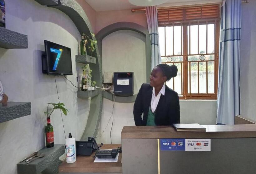 Forest Breeze Hotel Mbarara