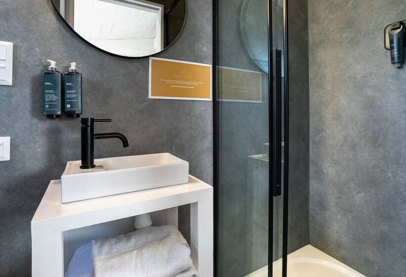 ホテル Lodges De Camargue