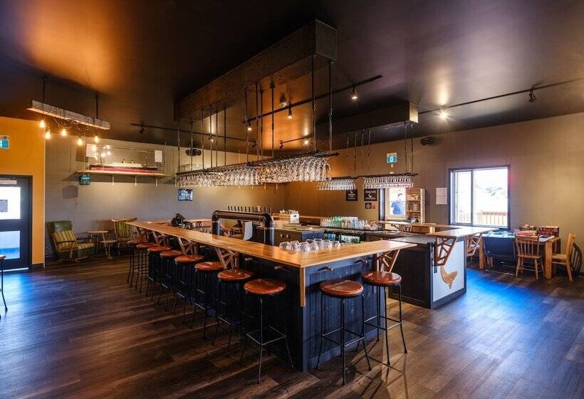 فندق Microbrasserie La Baleine Endiablée