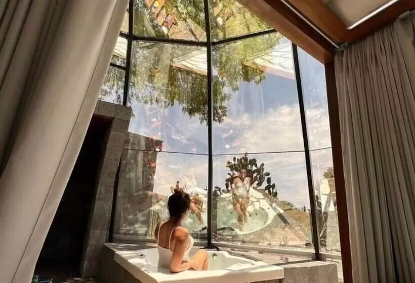 ホテル Raices Glamping