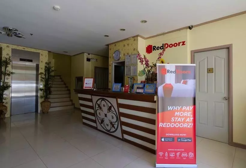 هتل Reddoorz Plus @ Manalo Extension Palawan
