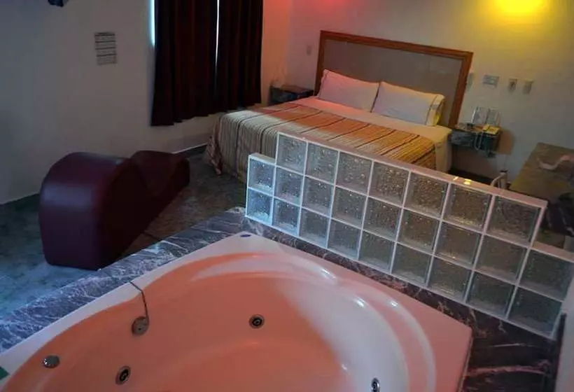 ホテル Santa Cruz