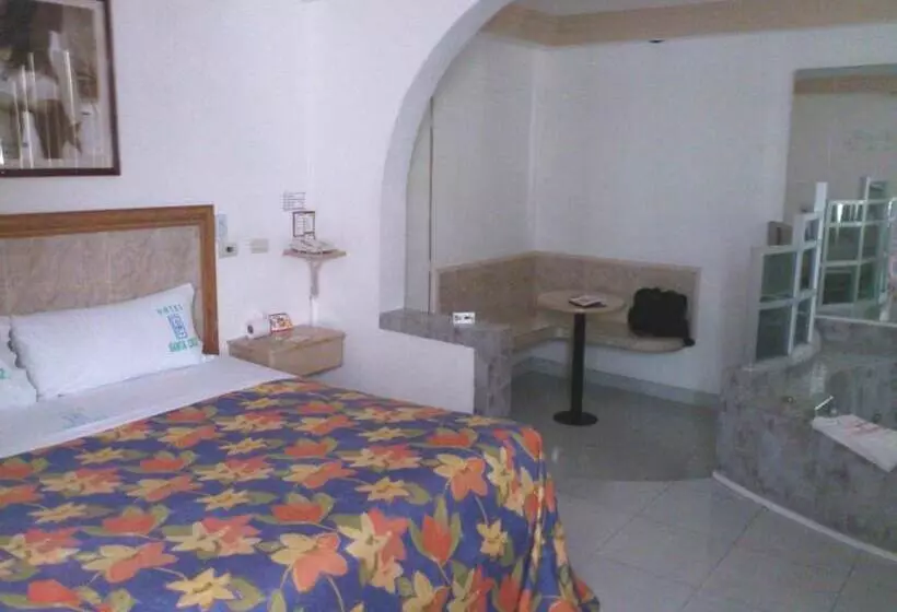 ホテル Santa Cruz