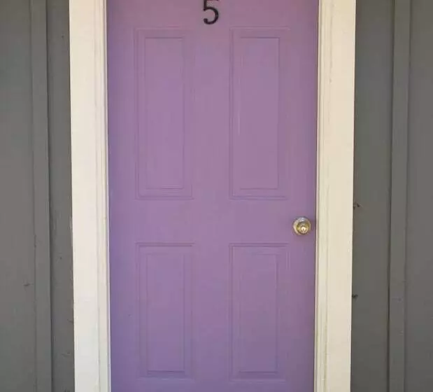 Motelli Jasper Way Inn Resort & Campground