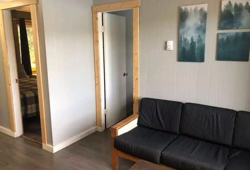 Motelli Jasper Way Inn Resort & Campground