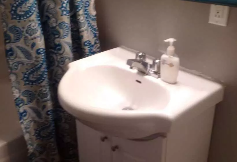 Motelli Jasper Way Inn Resort & Campground