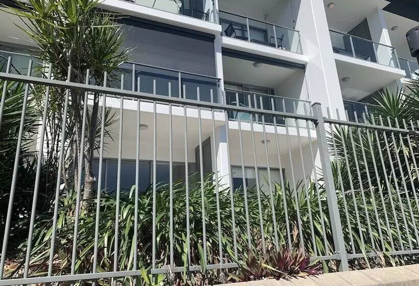 モーテル Magnetic Blue Waterfront Apartments