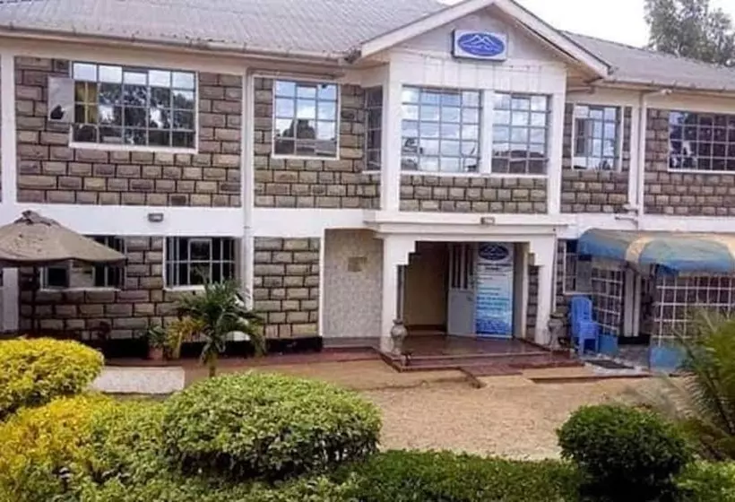 پانسیون Downhill Springs Resort