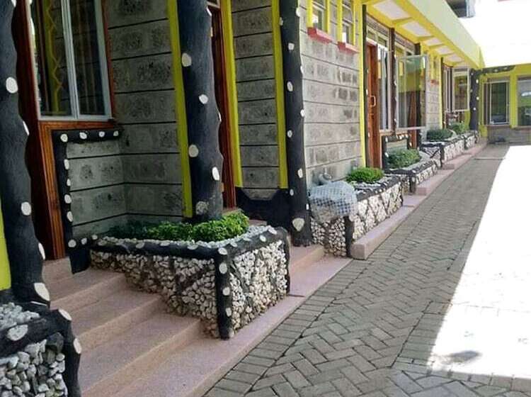 پانسیون Kape Samaritan Guest House