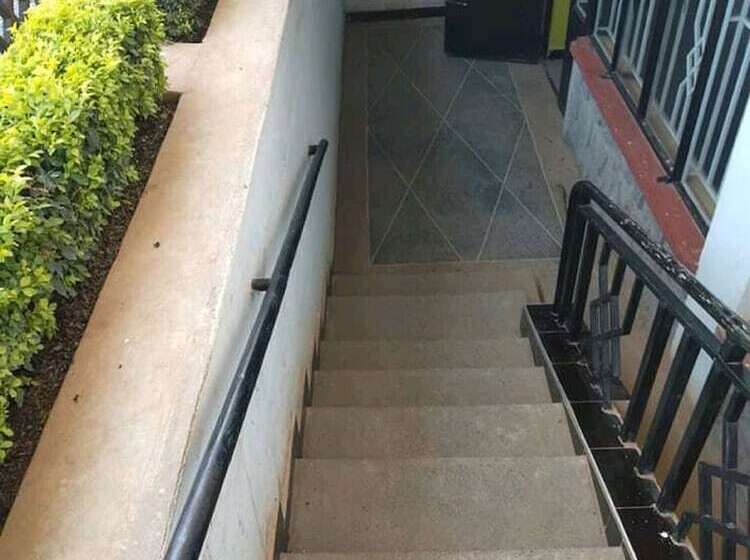 پانسیون Kape Samaritan Guest House