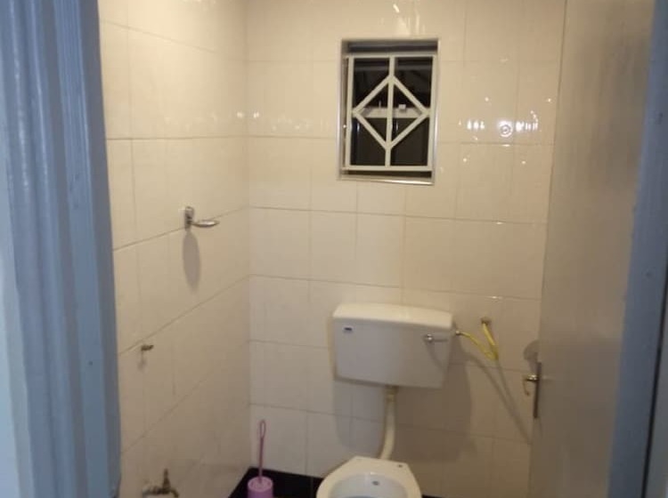 پانسیون Kape Samaritan Guest House