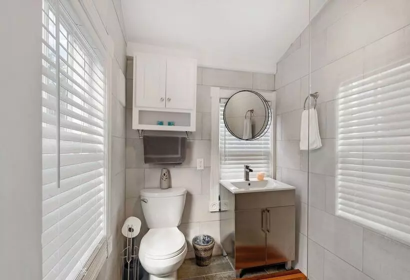 ペンション Luxurious Private Suites In Downtown Charleston