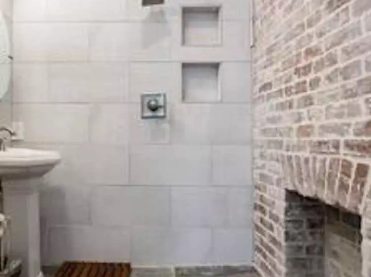 ペンション Luxurious Private Suites In Downtown Charleston