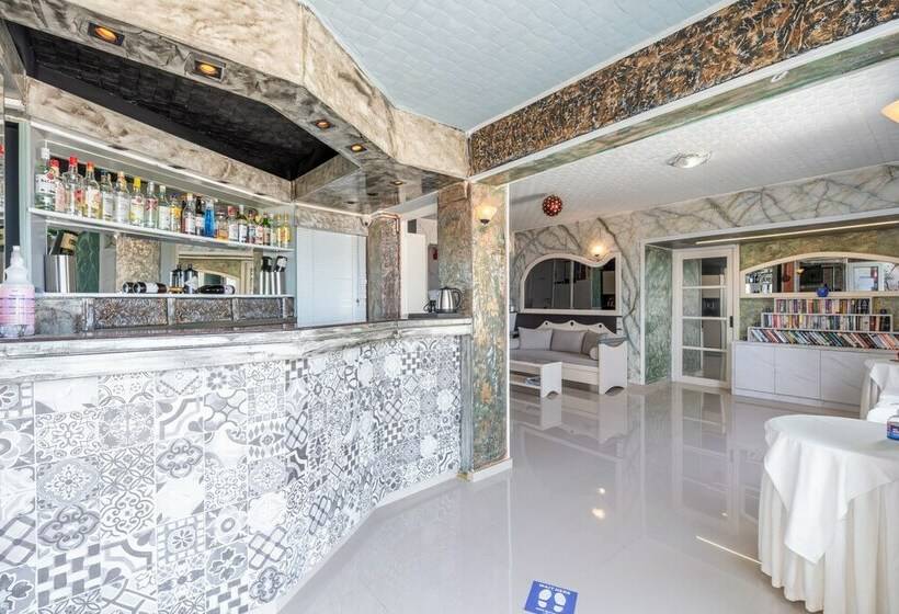 Pension Magnificent View Nice Double Room With Shared Pool And Ac