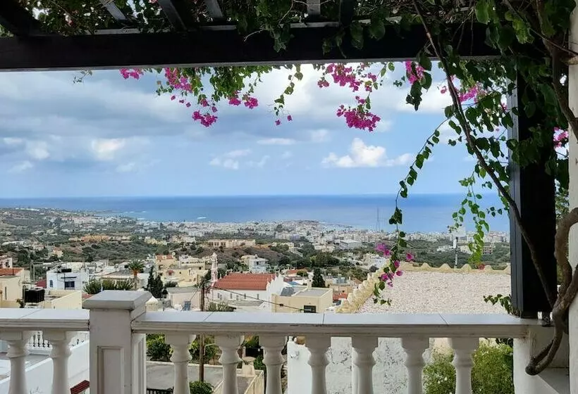 ペンション Magnificent View Nice Double Room With Shared Pool And Ac