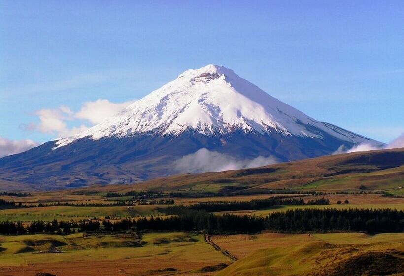The Secret Garden Cotopaxi   Hostel