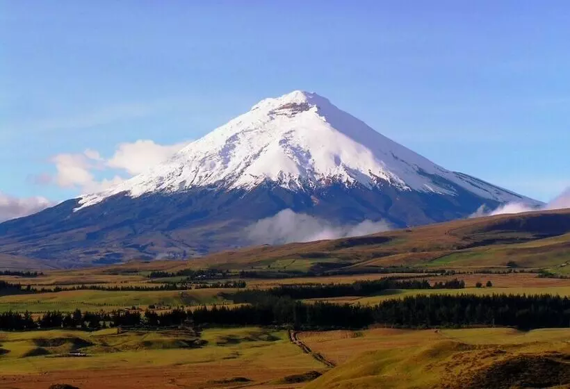 The Secret Garden Cotopaxi   Hostel