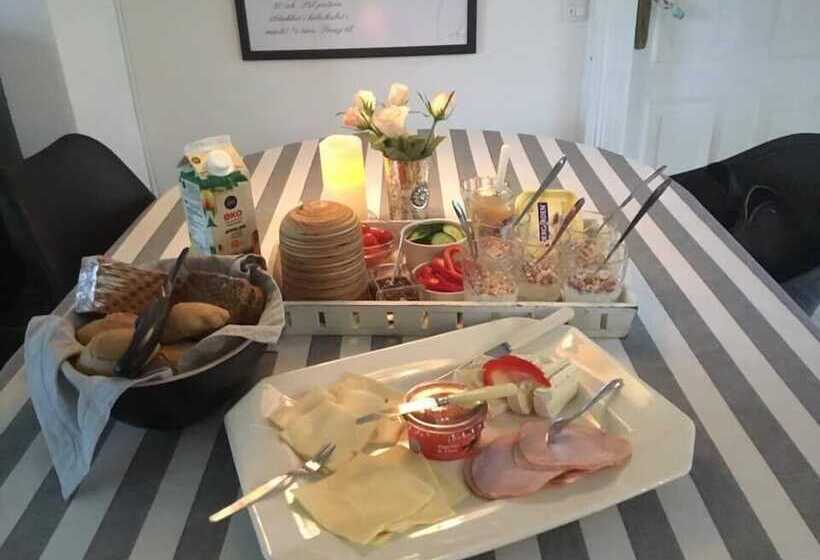 Bed and Breakfast Agerfeld Gl. Skole