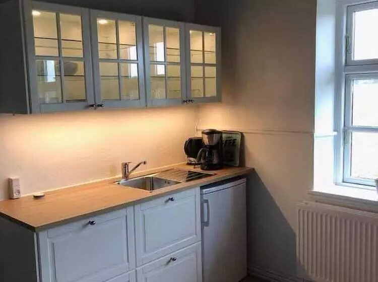 Aamiaismajoitus (B&B) Agerfeld Gl. Skole