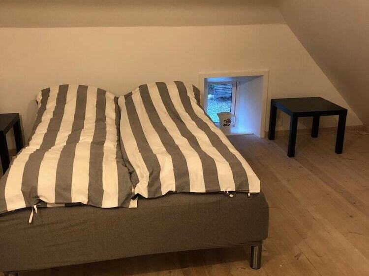 Bed and Breakfast Agerfeld Gl. Skole