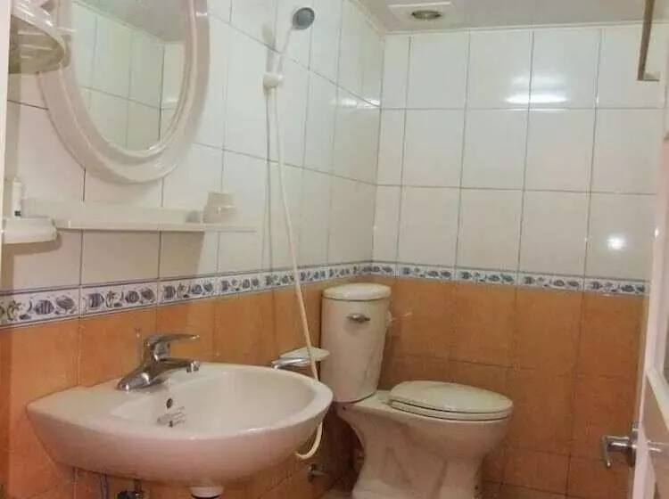 تختخواب و صبحانه Bluesha Homestay