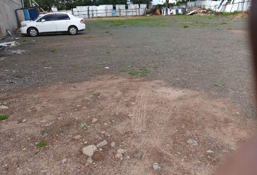 تختخواب و صبحانه Dillions Highway Motel