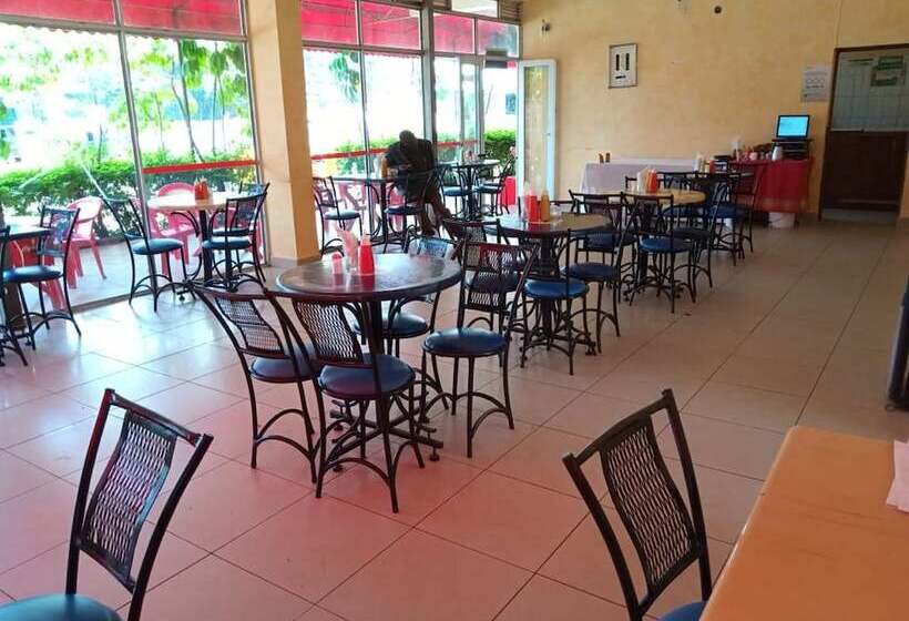 تختخواب و صبحانه Dillions Highway Motel