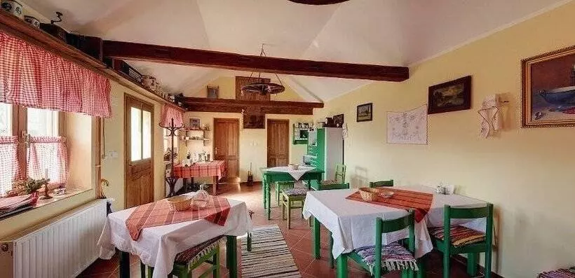 Aamiaismajoitus (B&B) Sobe Kod Baje   Baranjska Kuca