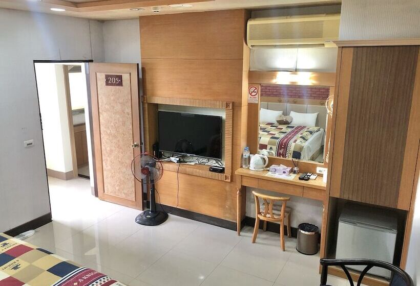 تختخواب و صبحانه Treehouse