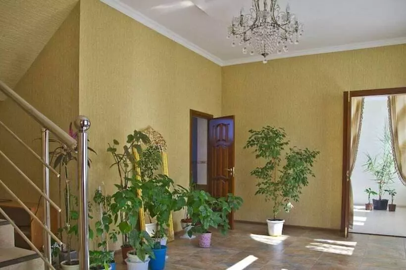 Beyni Hostel