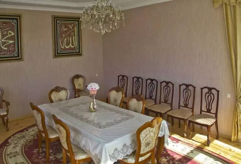 Beyni Hostel